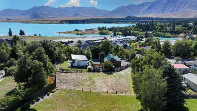 Rare & Ready: Lake Tekapo
