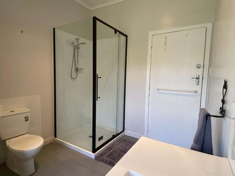 3 North Crescent 11005_13