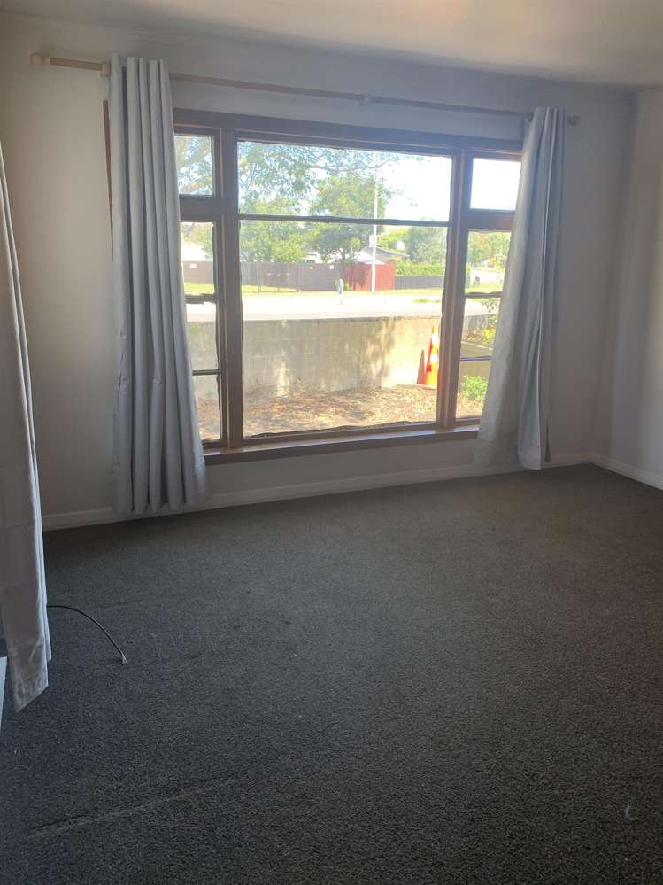 93 Pages Road Wainoni_5