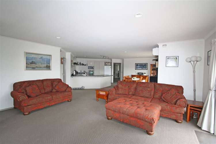 8b Amy Way Bell Block_8