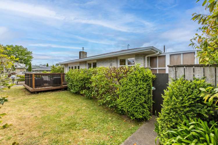 2A George Place Havelock North_12