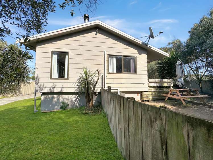 6 Harrod Avenue Foxton Beach_22