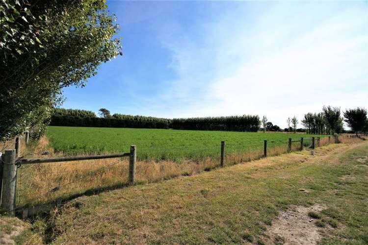 36 Andrews Road Lincoln_32