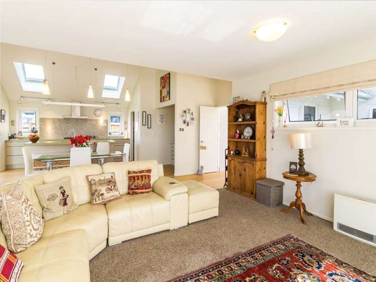 1 Brompton Close Richmond Heights_7