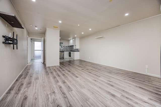 2/60 Moncrieff Avenue Clendon Park_2