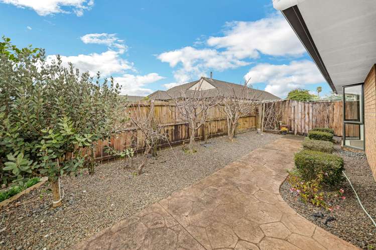 25 Castlehill Court Wattle Downs_25