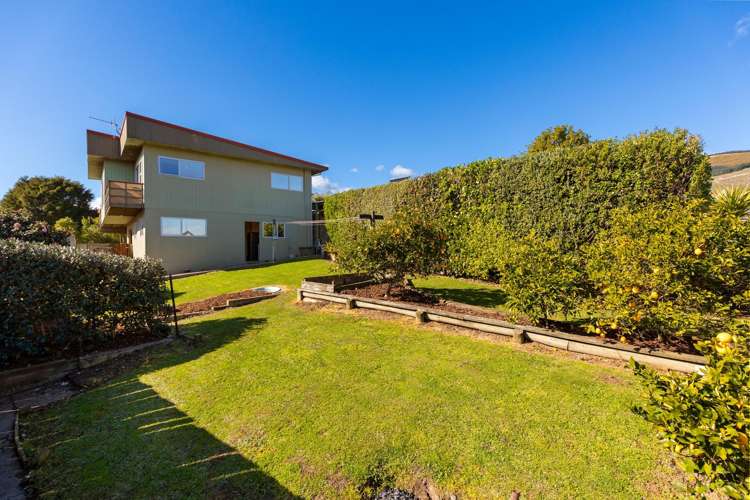 9 Farnham Drive Richmond_21