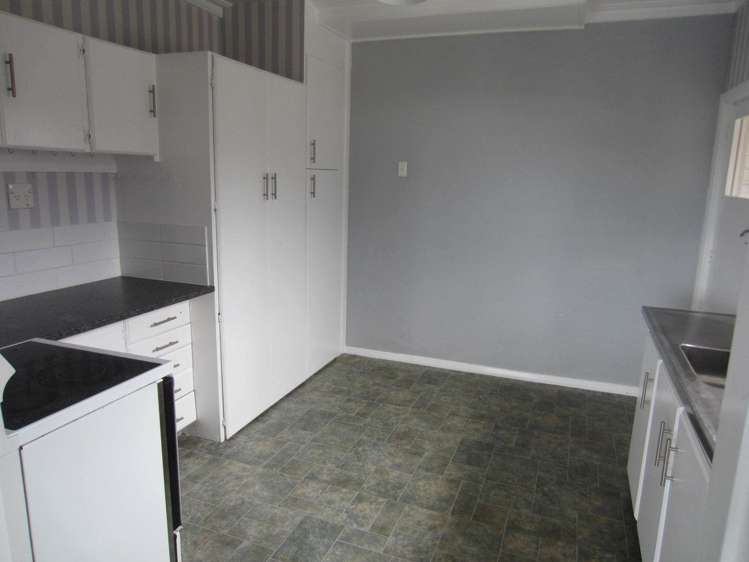 41 Nottingham Crescent Calton Hill_5