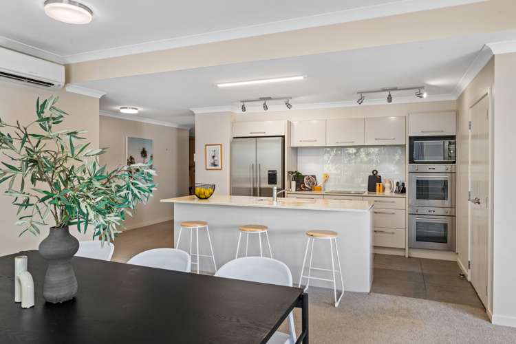 60 Eaves Bush Parade Orewa_8