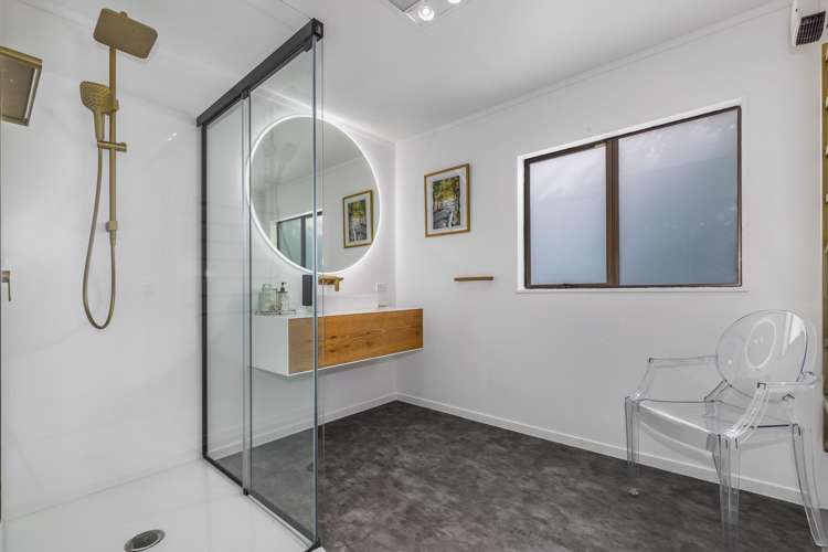 133 Raumati Road Raumati Beach_9