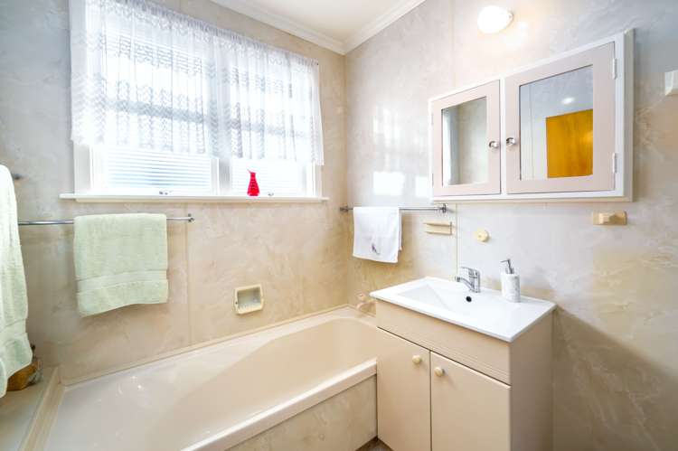 25 Jeans Street Masterton_15