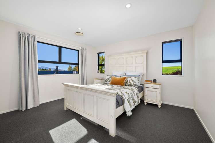 8 Bradleigh Park Fairhall_20