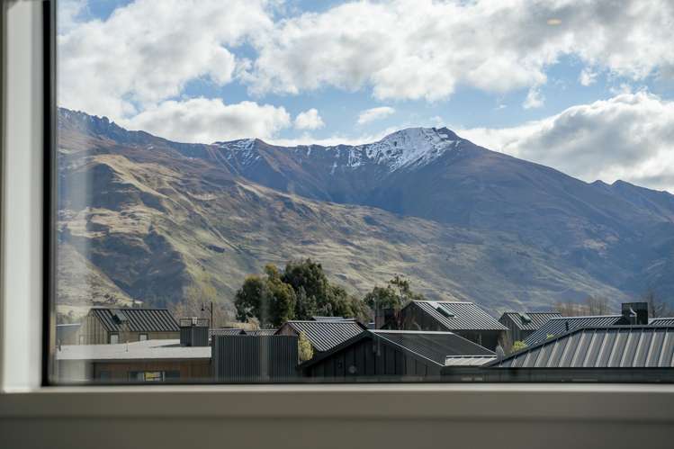 5 Wallace Place Wanaka_4