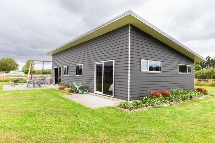 220 Cowper Road Dannevirke_16