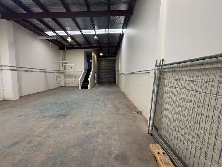 Unit 1, 65 Nelson Street Petone_6