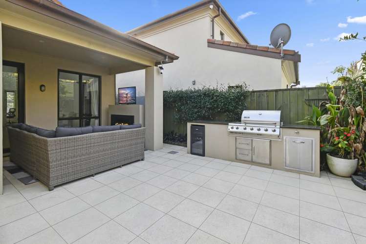 25 Bridgefield Crescent Flat Bush_9
