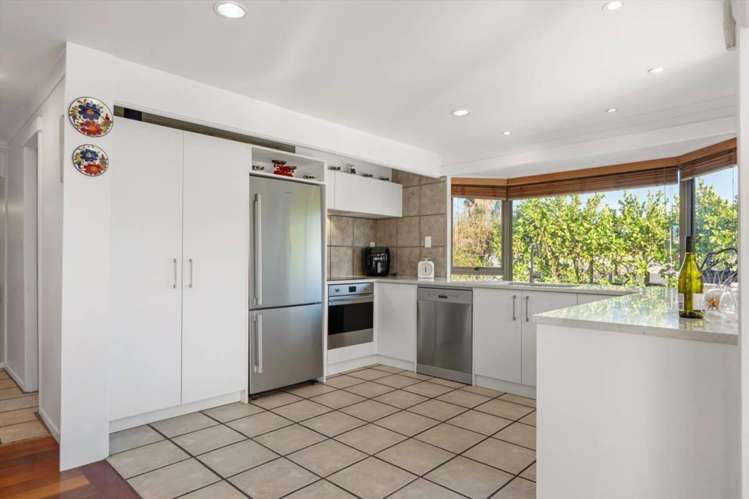 988 Papamoa Beach Road Papamoa Beach_17