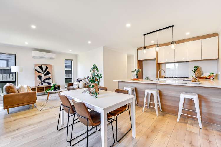 15 Gosset Avenue Chartwell_9