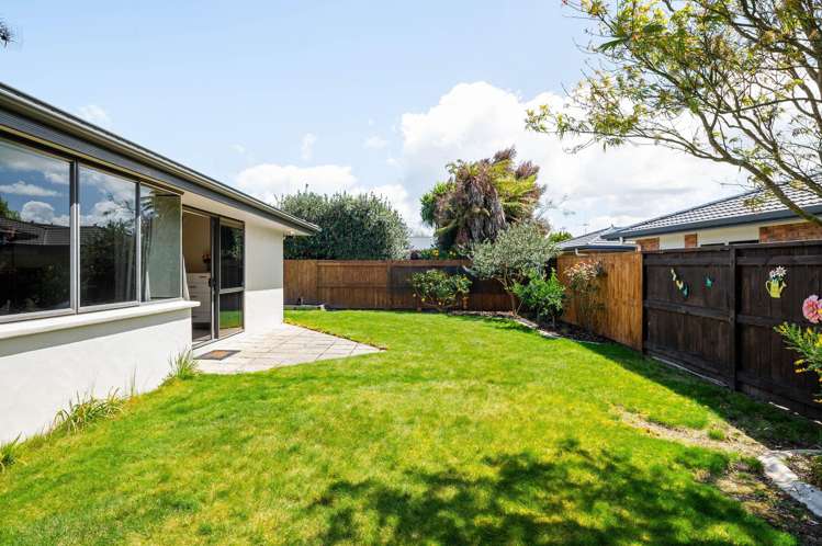 2 Lavenham Place Rototuna North_15