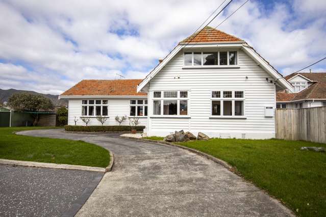 62 Kings Crescent Lower Hutt_1