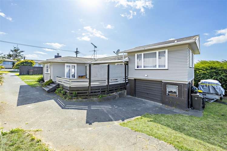 51 Beaumonts Way Manurewa_3