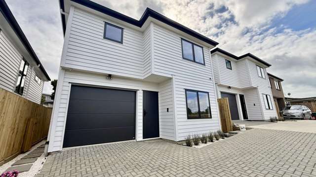 Brand New 4 Bedroom Near Pakurange Heights schools