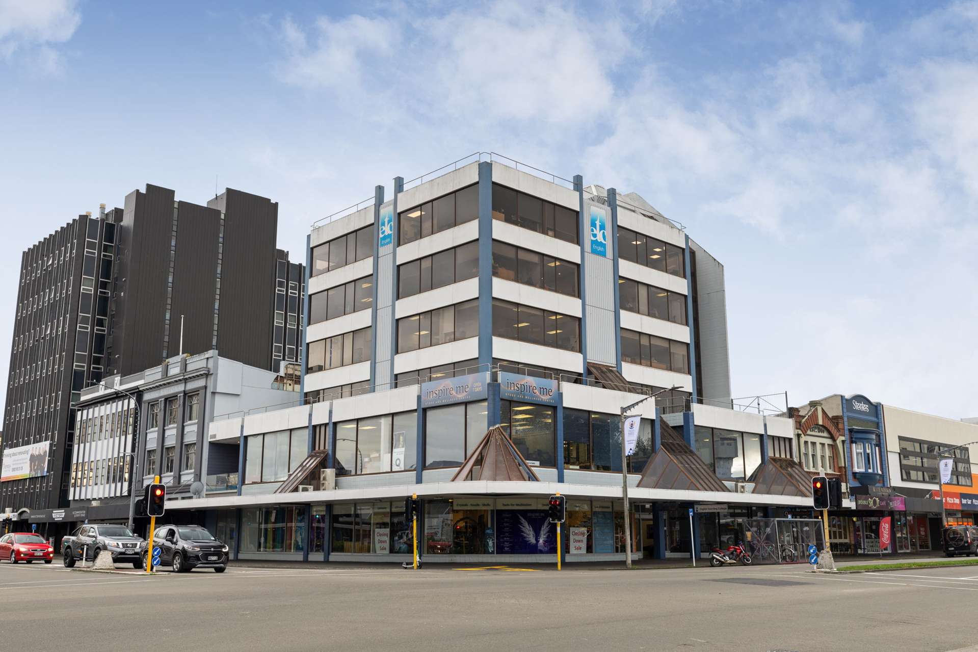 140-144 The Square Palmerston North_0