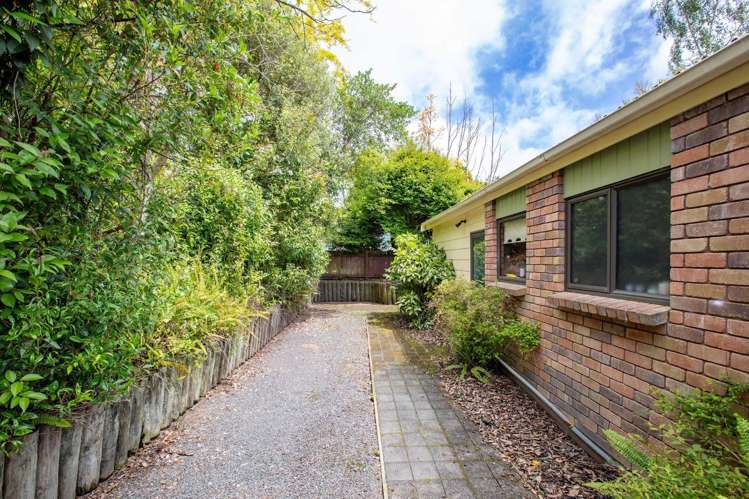 5 Marlowe Drive Leamington_21