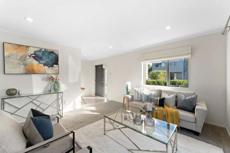 22c Manuka Road Glenfield_1