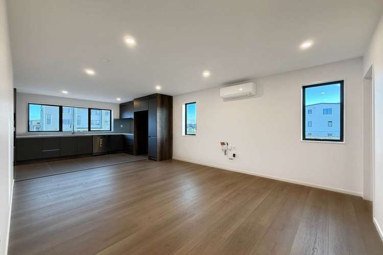 9,11,13 Awhi Way Karaka_4