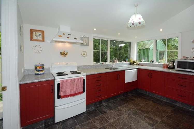 12 Berwick Road Outram_9