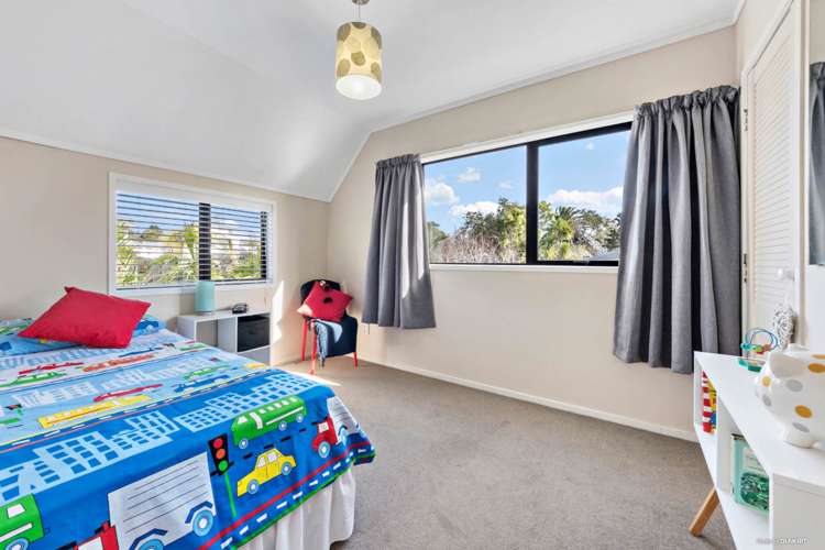 2/19a Woodvale Road Glen Eden_10