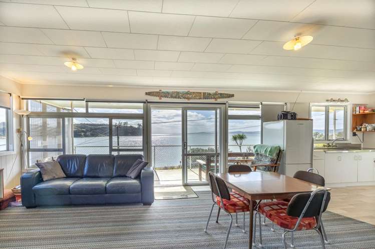 14 Bayview Road Kellys Bay_11