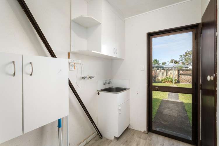 81 Beach Road Katikati_10