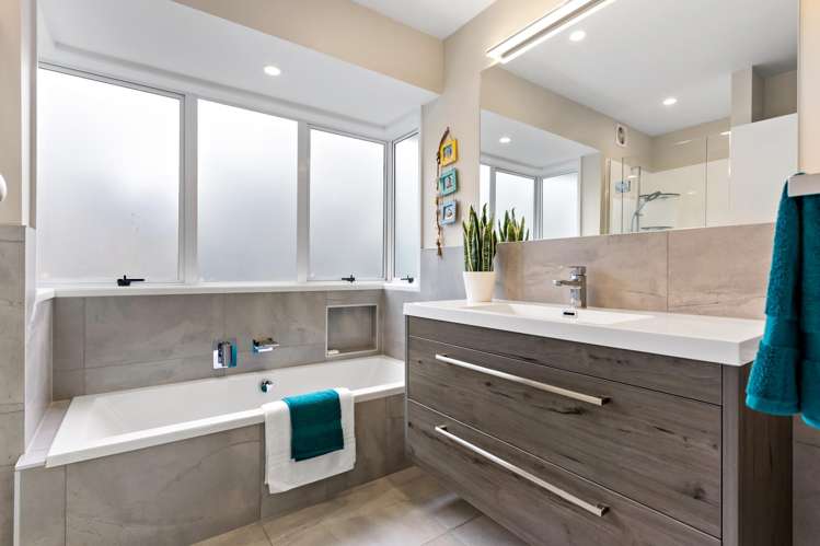 57a Cook Street Howick_17