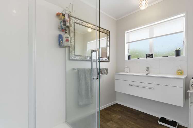 25 Hookey Drive Te Puke_13