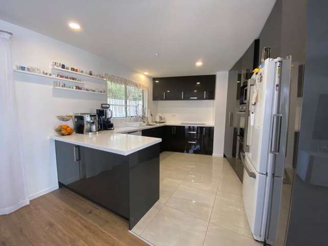 24a Bodi Place Te Atatu South_3