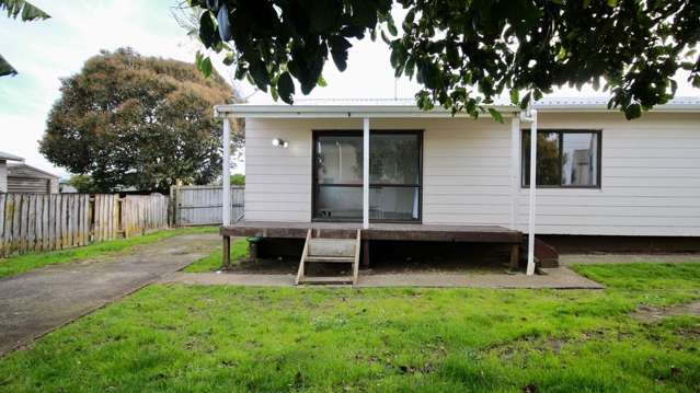 8A Ross Avenue Otara_1