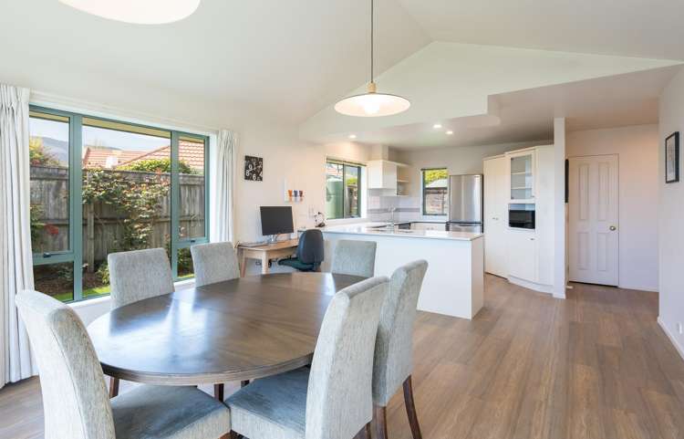 2 Fell Place Stoke_8