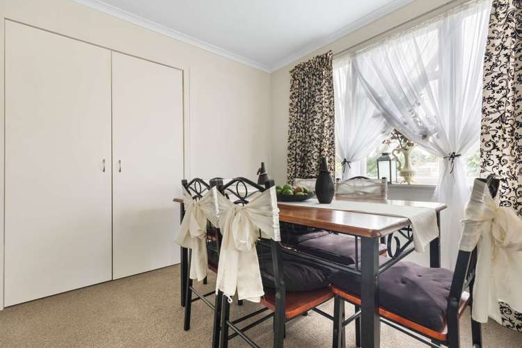 4 Magee Place Chartwell_14