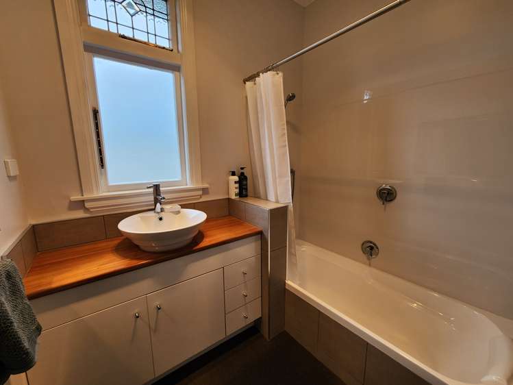 6 Elizabeth Street Greymouth_18