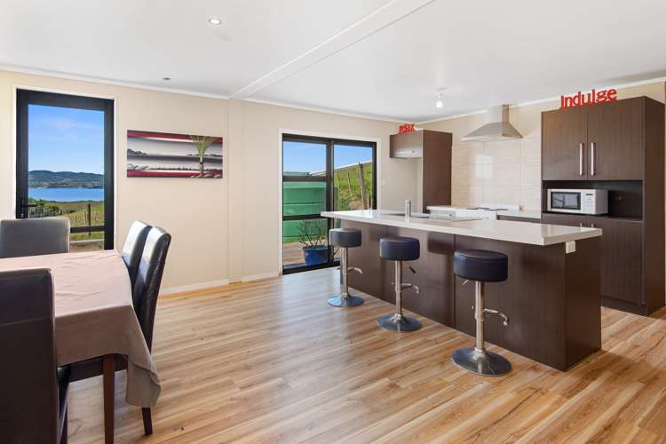 49 Atkins Road Portland_17