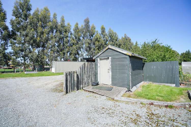 20 Cross Road Winton_19