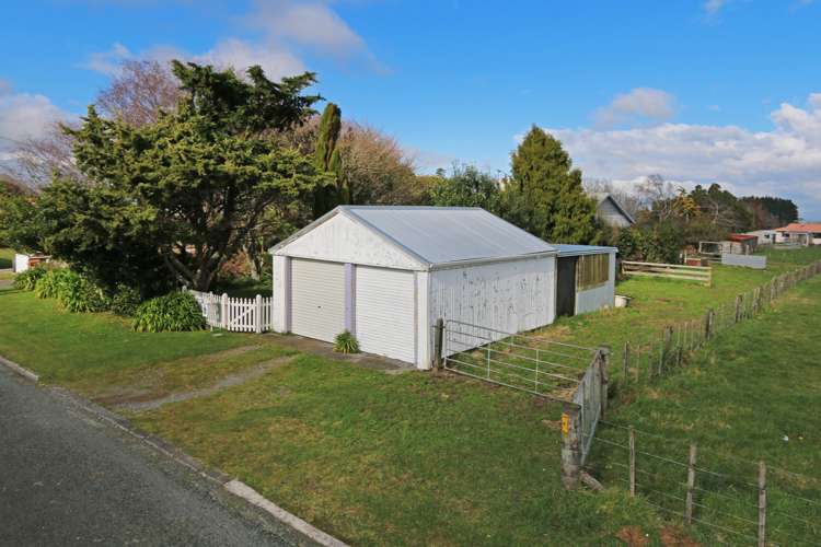 11 Warwick Road Stratford_17