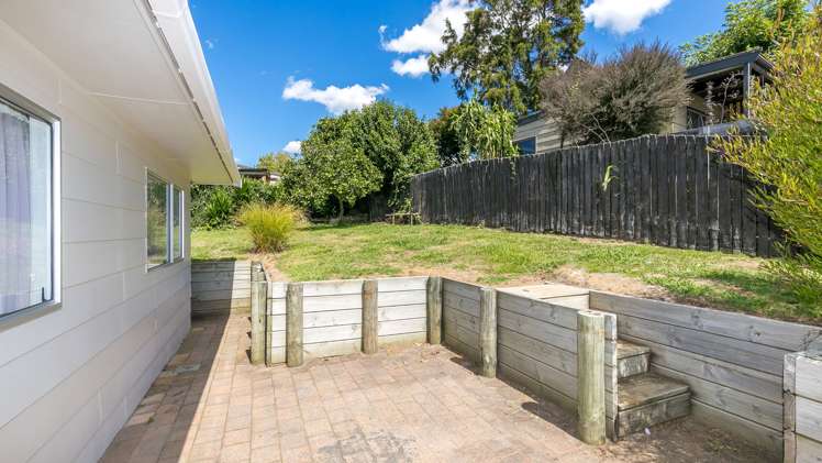 97 Aberdeen Drive Dinsdale_16