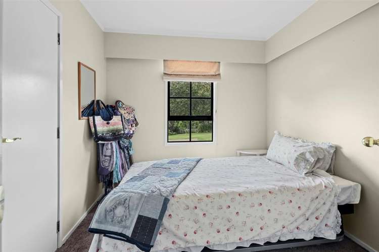 565 Barber Road Otewa_18