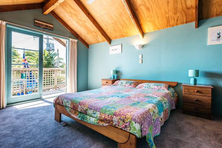 5 Huia Street Oneroa_16