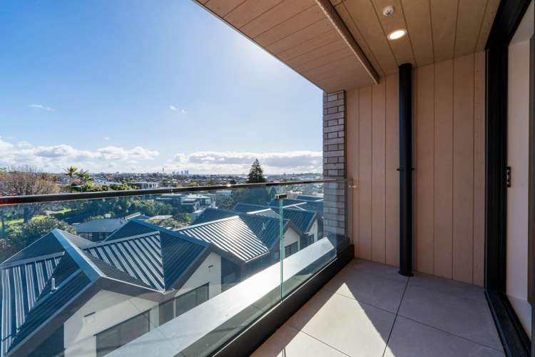 217/8 Meadowbank Road 1723_10