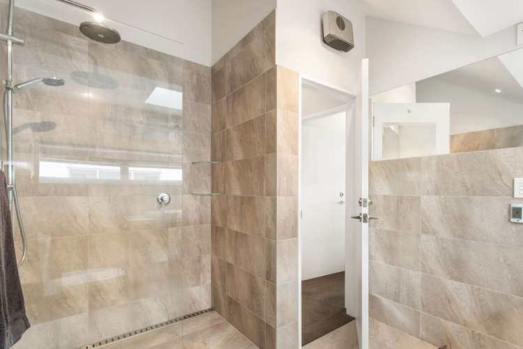 5 Knowles Street Merivale_14