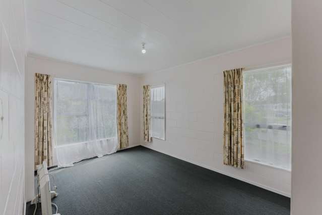 50 Trelawney Crescent Westown_4